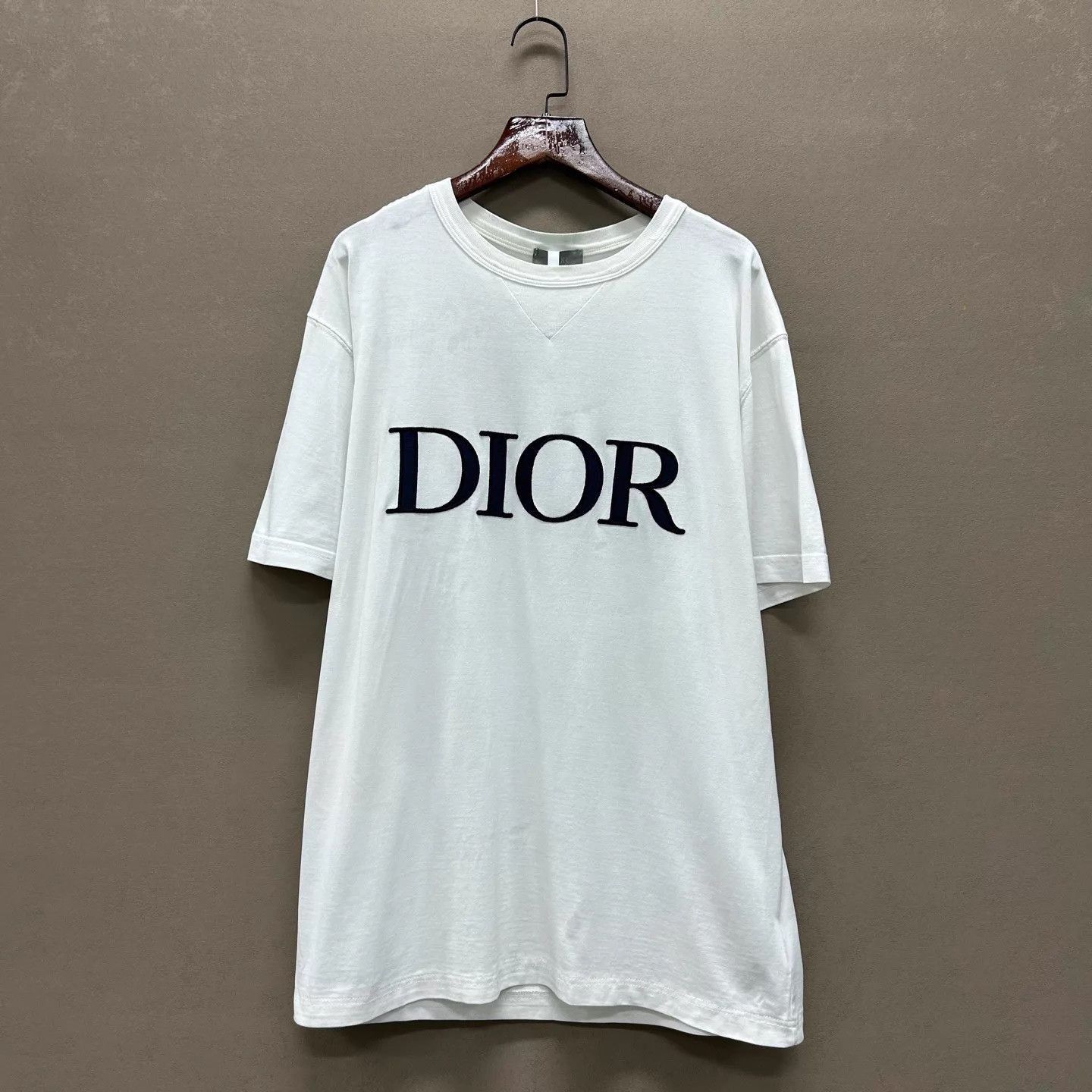 Dior White Short Sleeve Graphic Tee Size US S / EU 44-46 / 1 - 1 Thumbnail