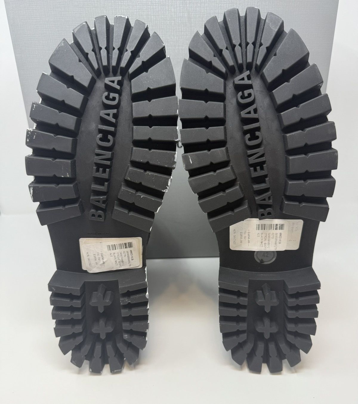 Balenciaga Balenciaga Strike Lace Up Graffiti Boots Size US 9 / EU 42 - 6 Thumbnail