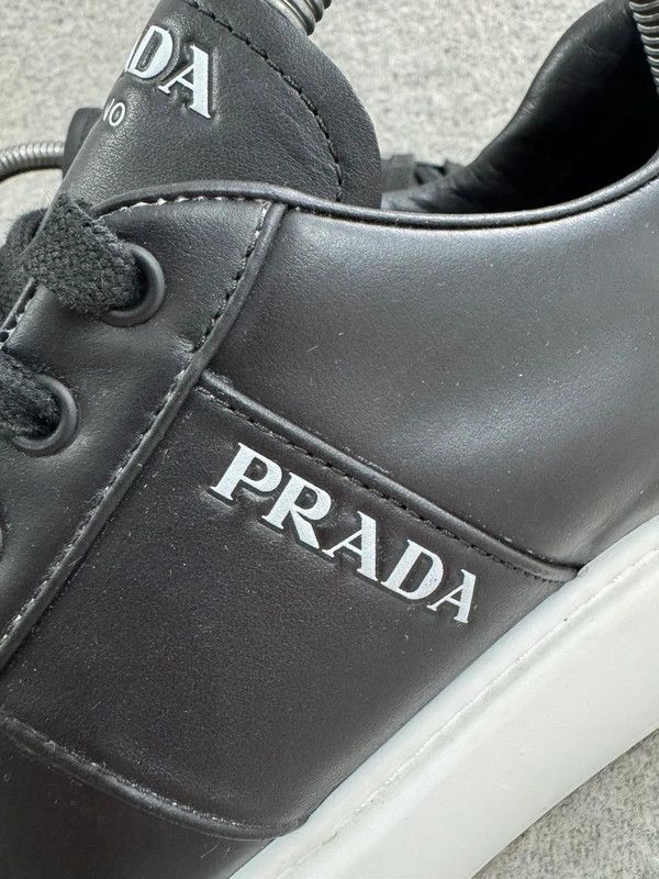Prada Prada Black Leather Low Top Platform Sneakers Size 39 Size US 9 / IT 39 - 10 Thumbnail
