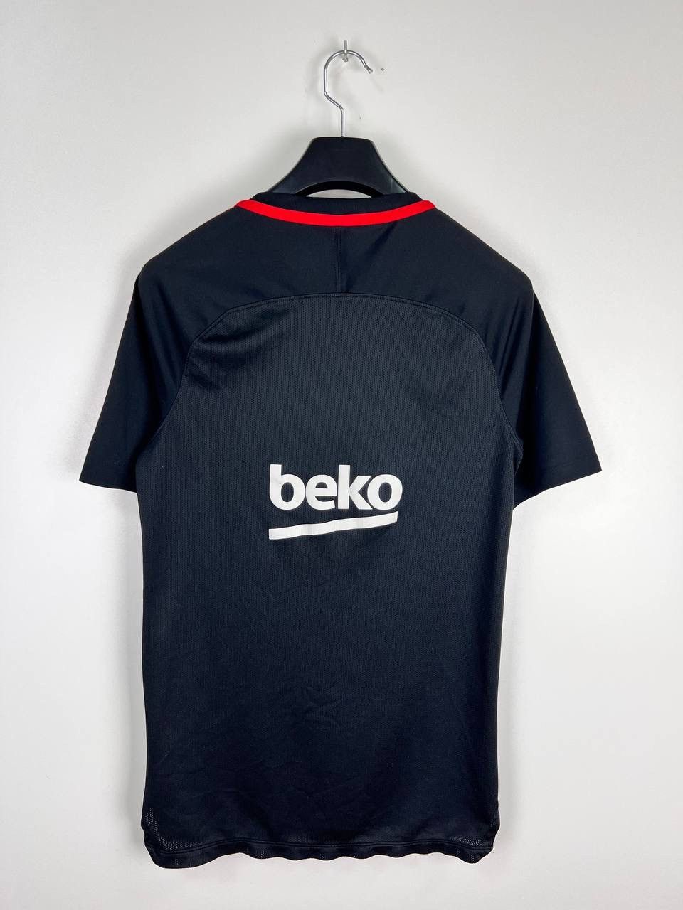 Other Barcelona Nike soccer t-shirts size S Size US S / EU 44-46 / 1 - 2 Thumbnail