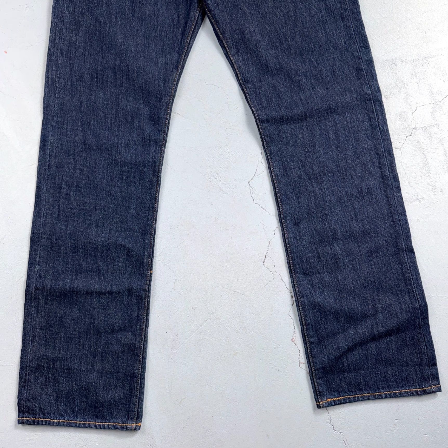 Levi's VINTAGE Levi's 501 Jeans Black Straight Leg 33x32 90s Mens Size US 33 - 5 Thumbnail