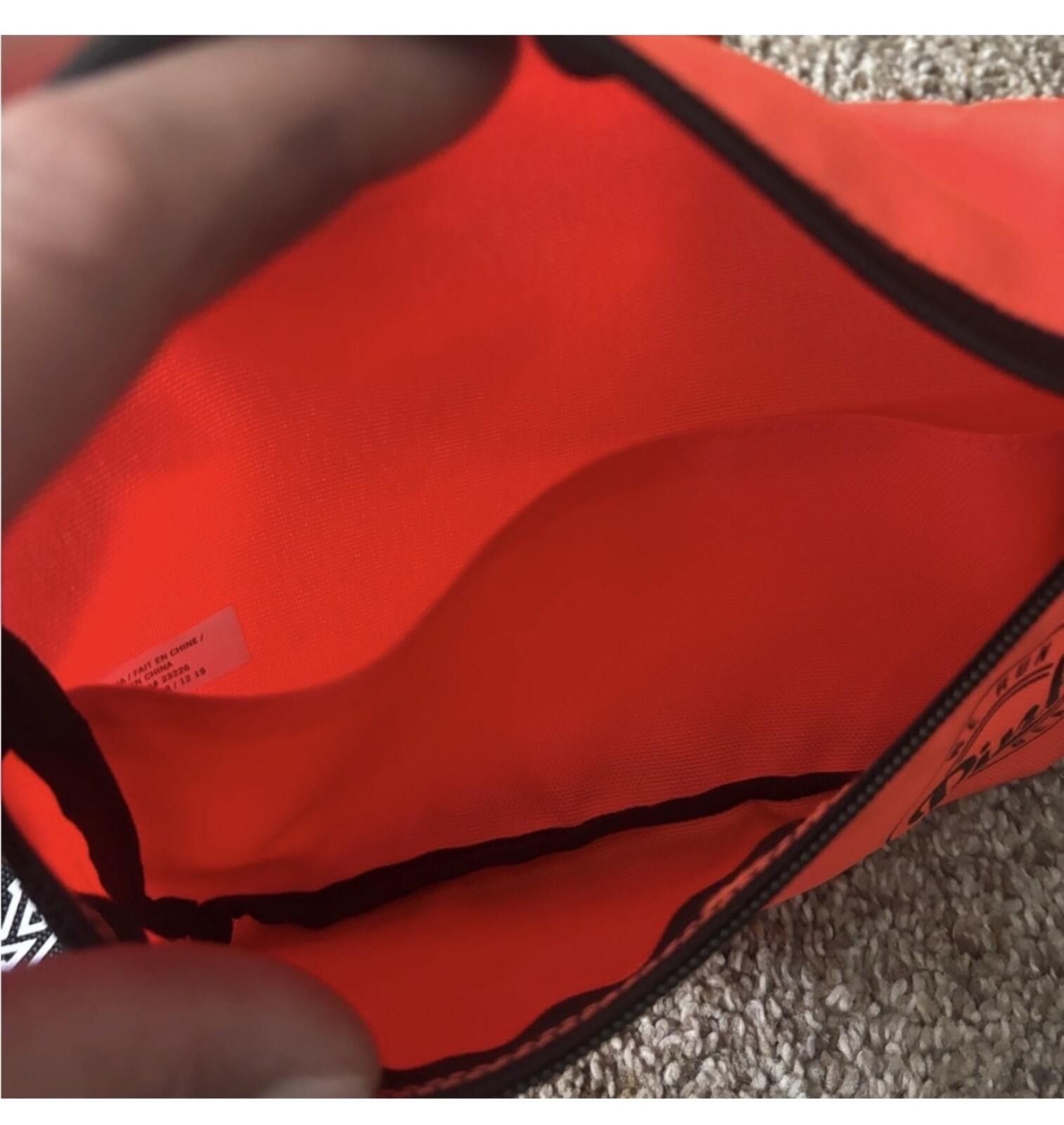 Other Y2K VS Pink Fanny pack Size ONE SIZE - 7 Thumbnail