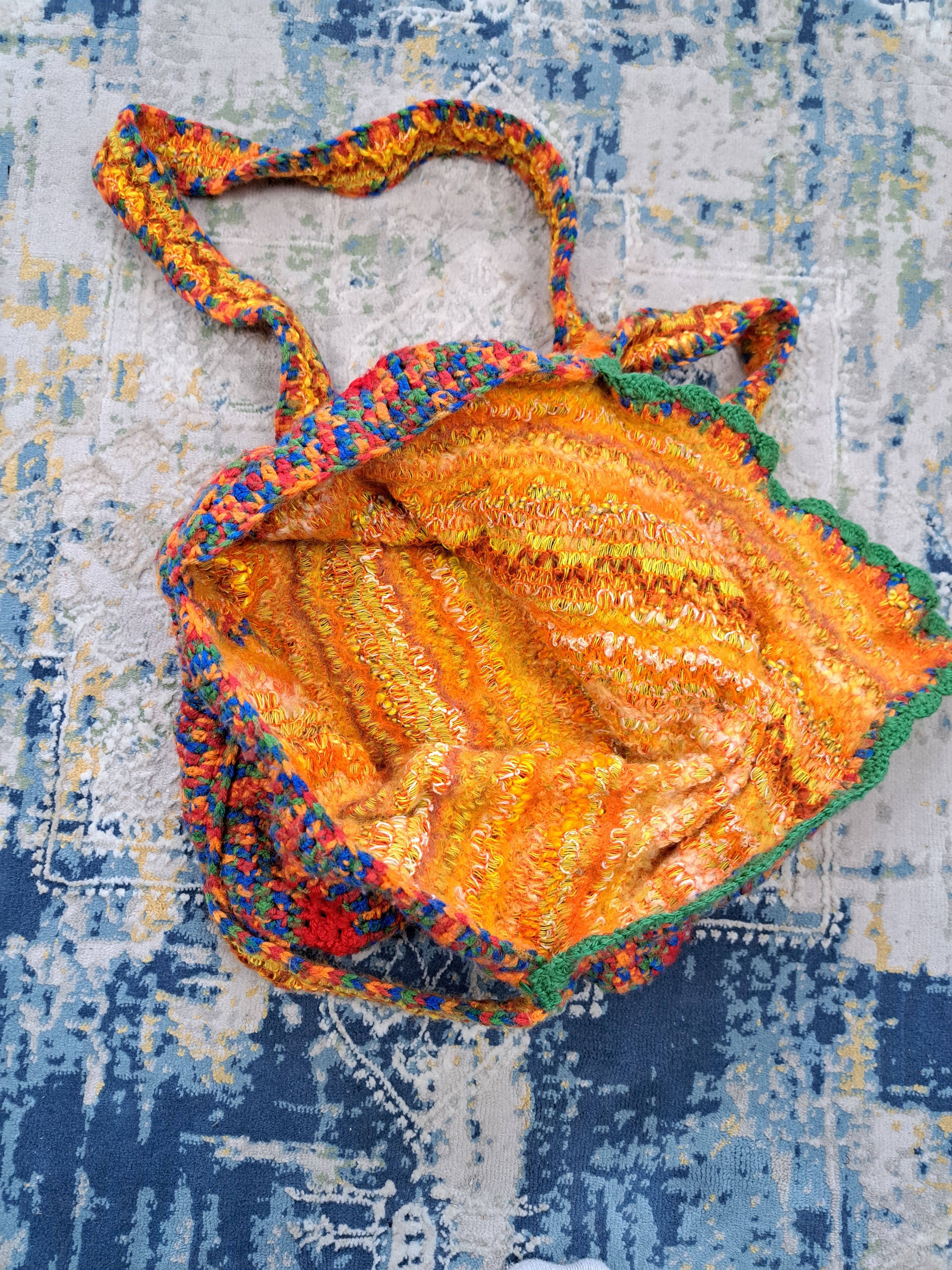 Handmade AvantGarde Handmade Knit Multicolor Crossbody Bag y2k Hippie Size ONE SIZE - 6 Thumbnail