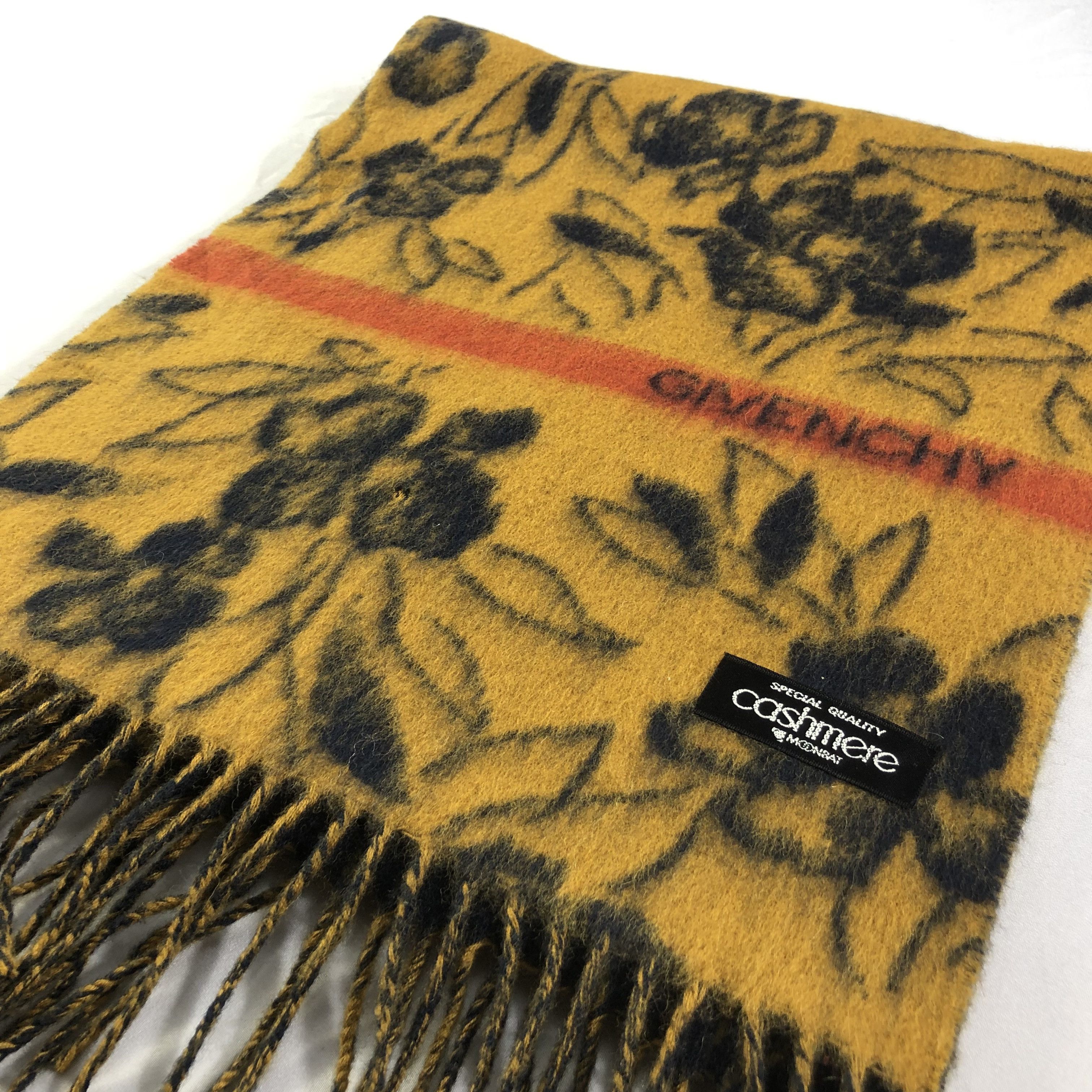 Givenchy Givenchy Cashmere Scarf Muffler Neckwear V1438 Size ONE SIZE - 3 Thumbnail