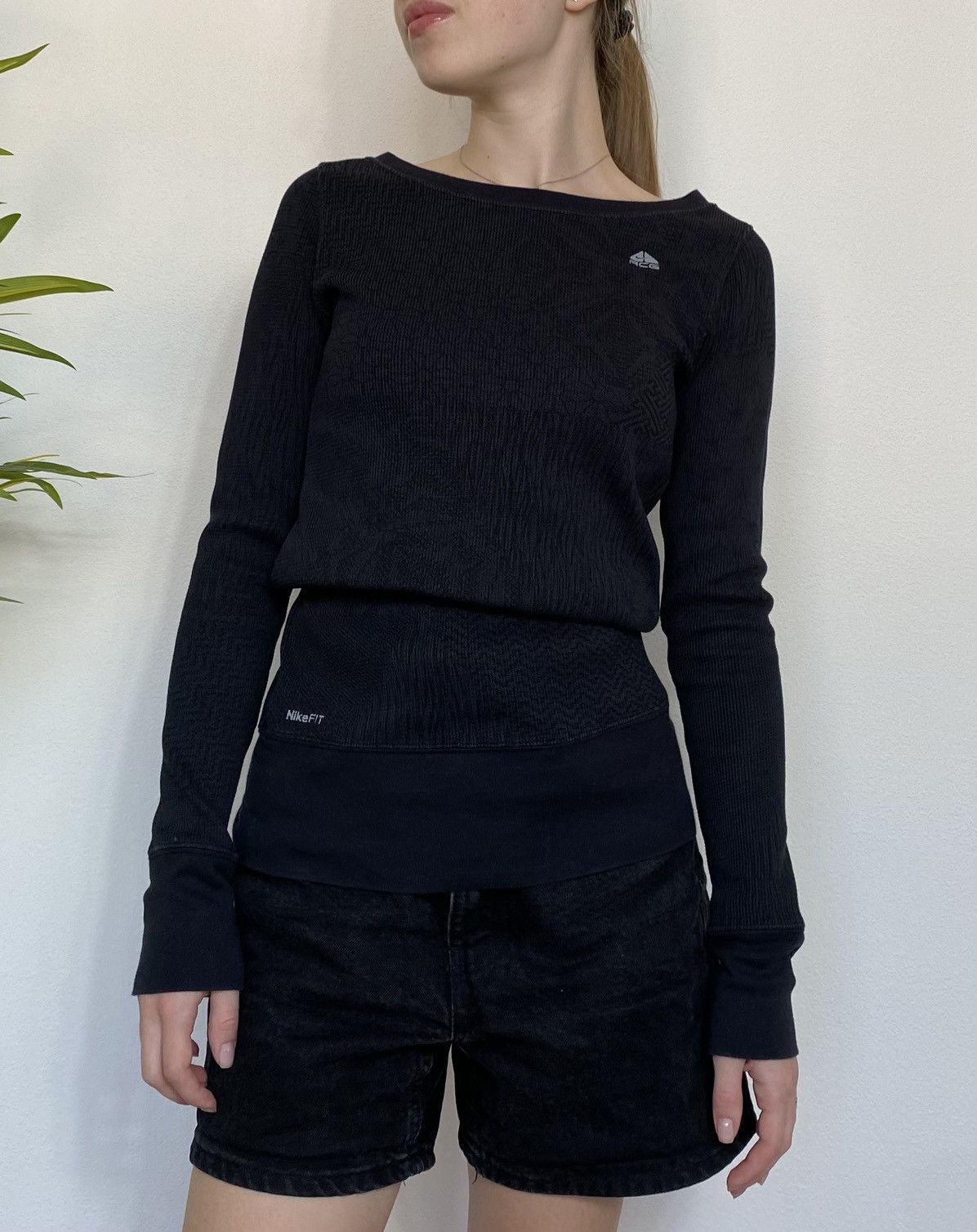Nike ACG NIKE ACG OUTDOOR SLIM LONGSLEEVE Size S / US 4 / IT 40 - 2 Thumbnail