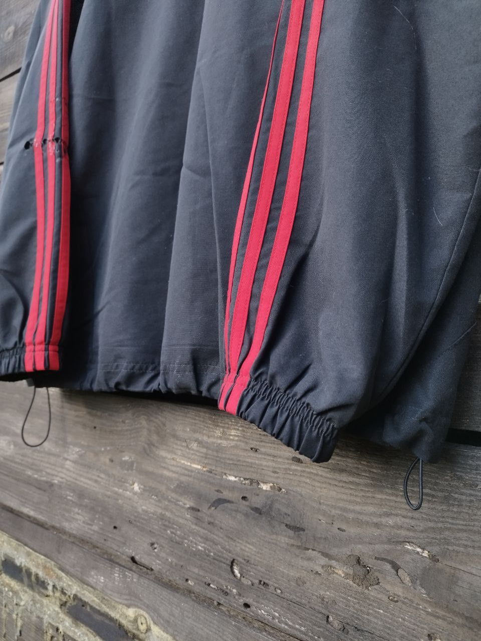 Adidas Vintage adidas Liverpool FC Track Jacket Windbreaker Size US S / EU 44-46 / 1 - 16 Thumbnail