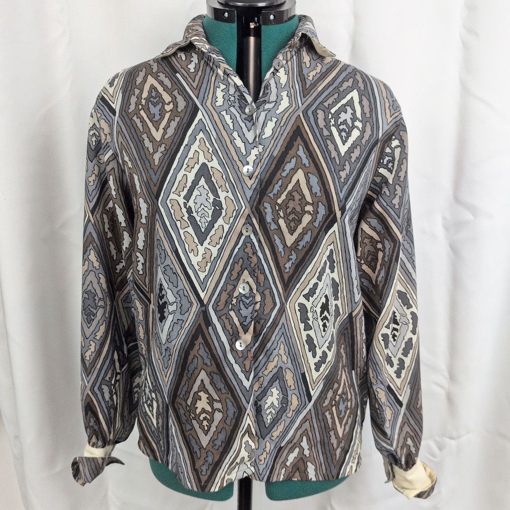 Jaeger Jaeger London lightweight wool geometric pattern shirt Size L / US 10 / IT 46 - 1 Thumbnail