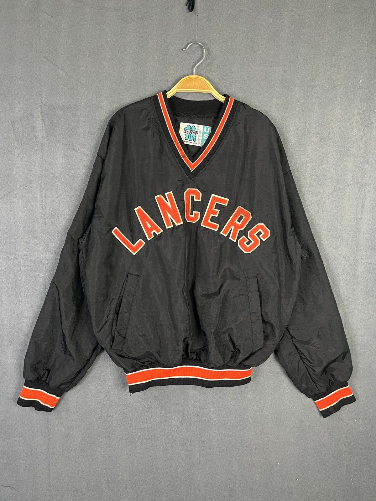 NHL × Vintage Vintage Lancers Gemini Sportswear Pullover Windbreaker Size US L / EU 52-54 / 3 - 1 Thumbnail
