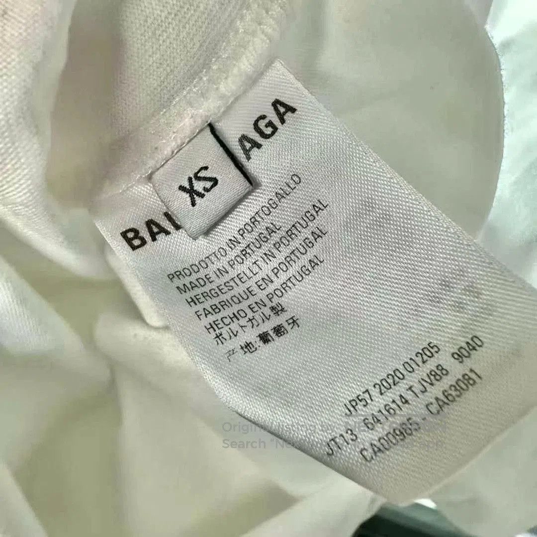 Balenciaga balenciaga wifi arrow short sleeve shirt. Size US XS / EU 42 / 0 - 3 Thumbnail