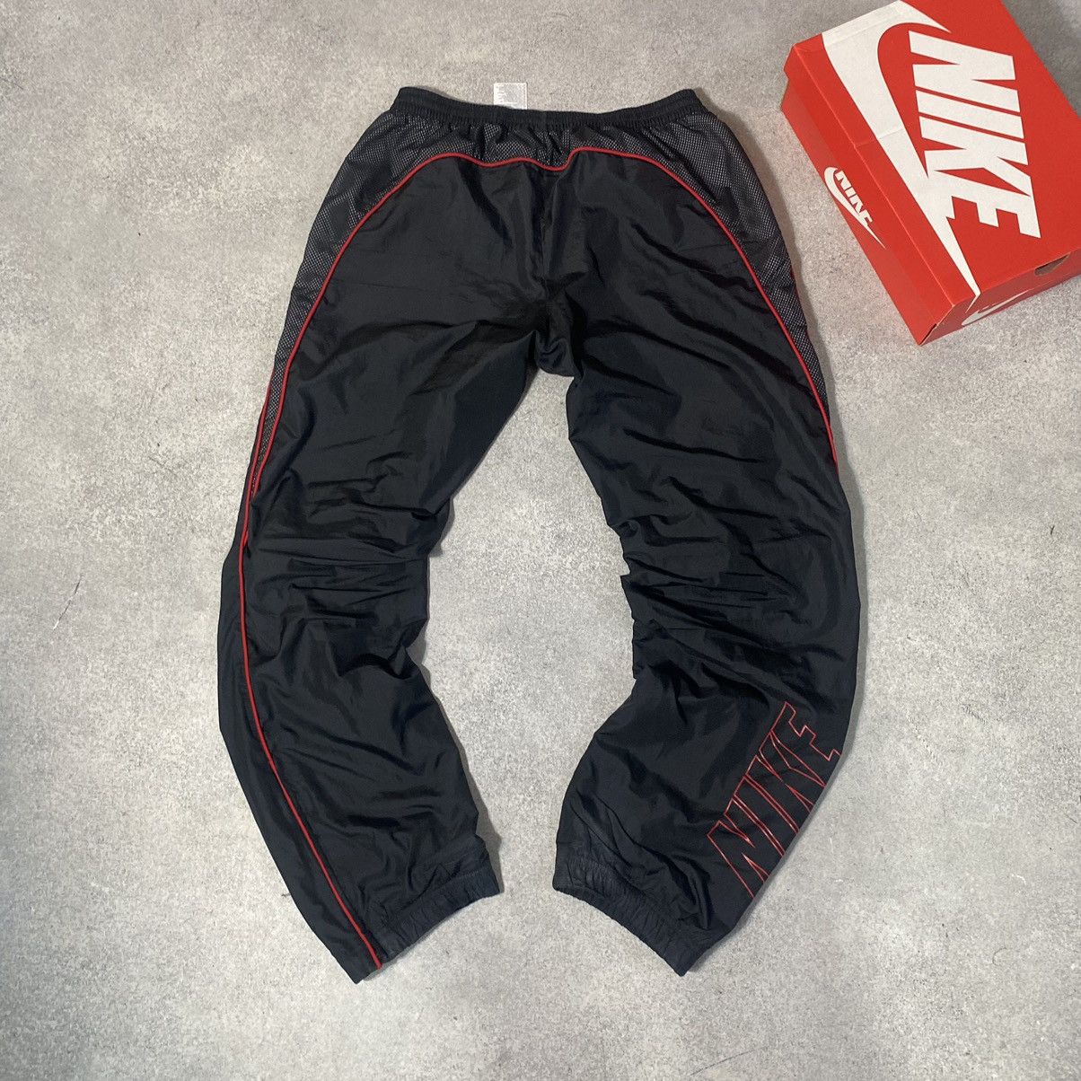 Nike Vintage nike track pants y2k sweatpants nylon Size US 34 / EU 50 - 16 Thumbnail