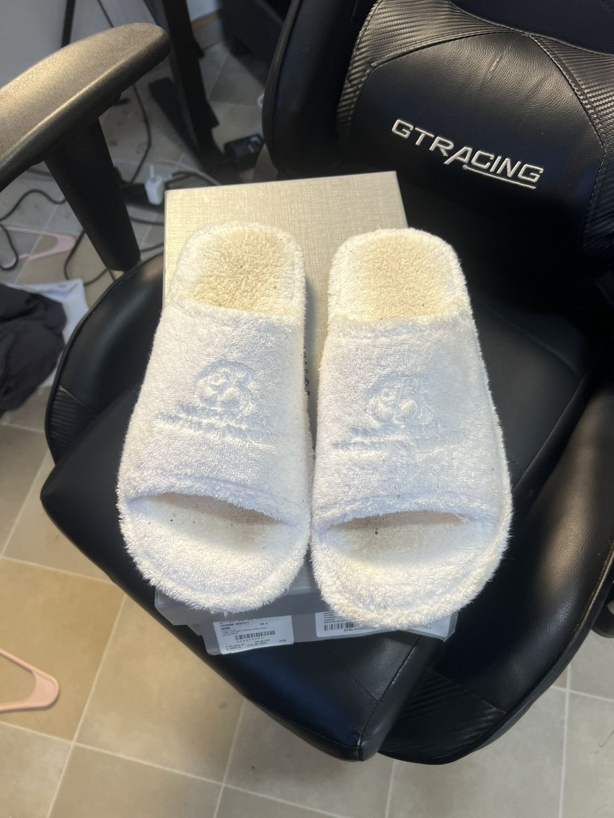 Balenciaga Balenciaga White Hotel Slippers Size US 9 / EU 42 - 3 Thumbnail