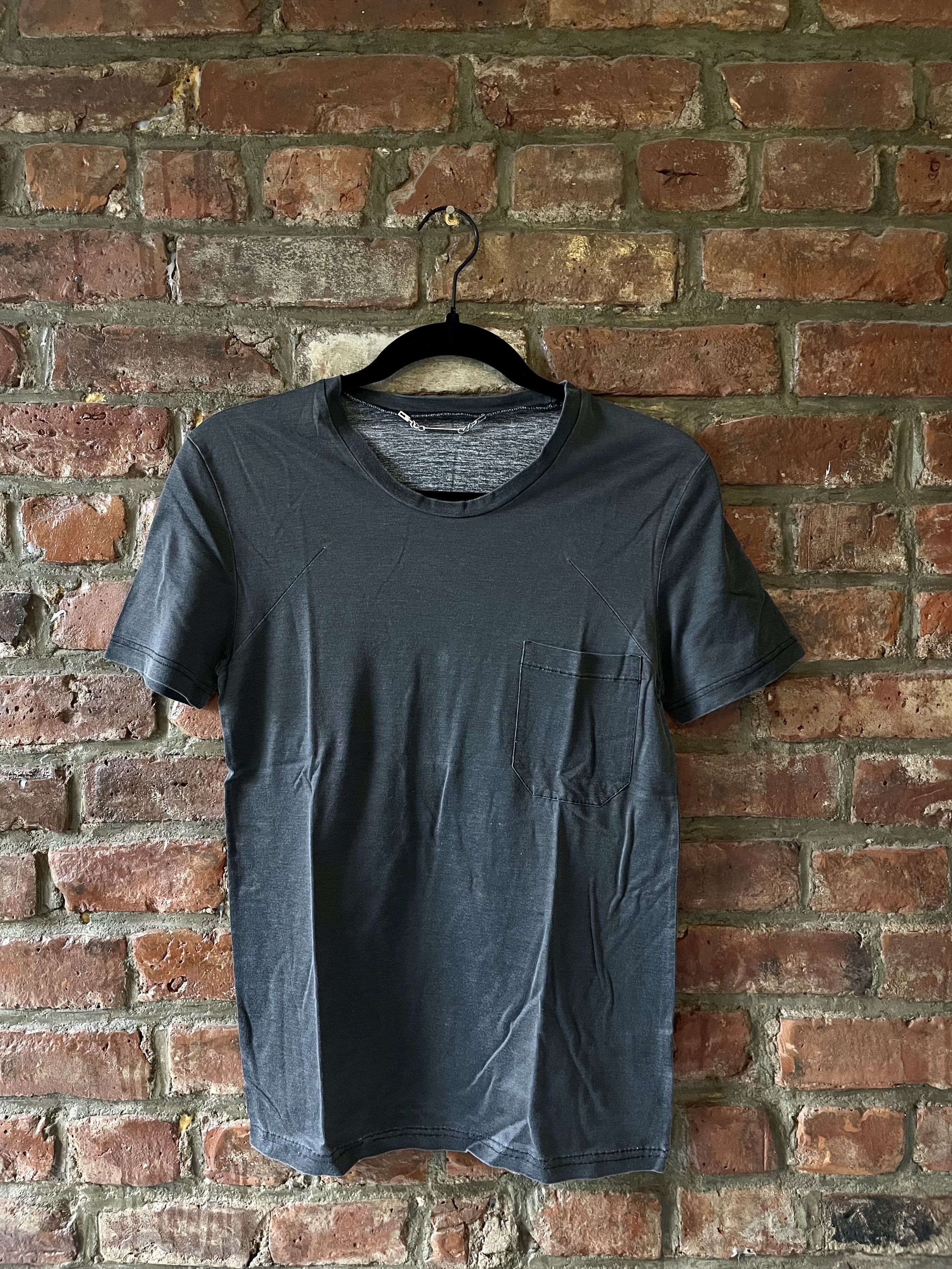 image of Dior Homme Hedi Slimane Dart T-Shirt in Charcoal, Men's (Size Small)