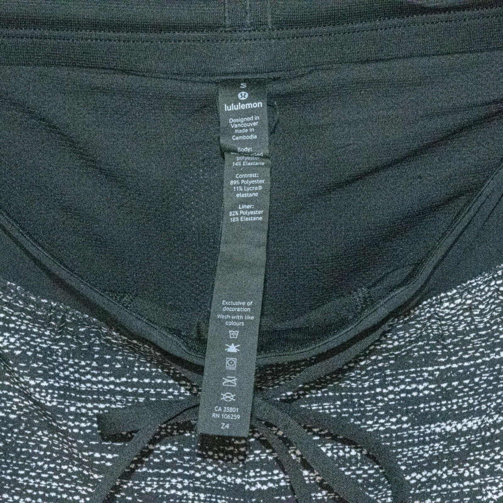 Lululemon Lululemon T.H.E. Short 9" in All Court Textured white black Size US 28 / EU 44 - 2 Thumbnail