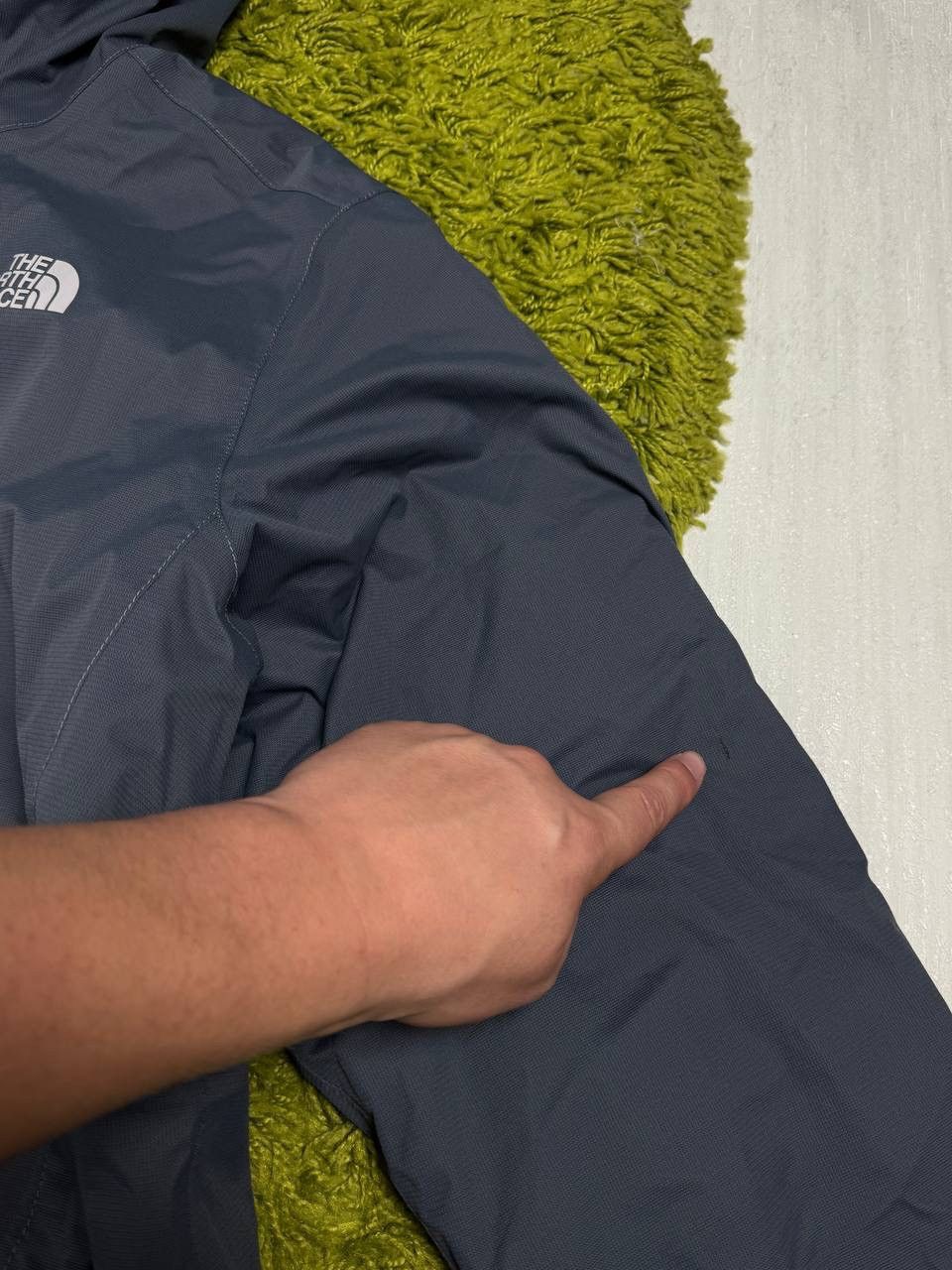The North Face TNF DryVent Hooded Jacket Gray Size US L / EU 52-54 / 3 - 6 Thumbnail