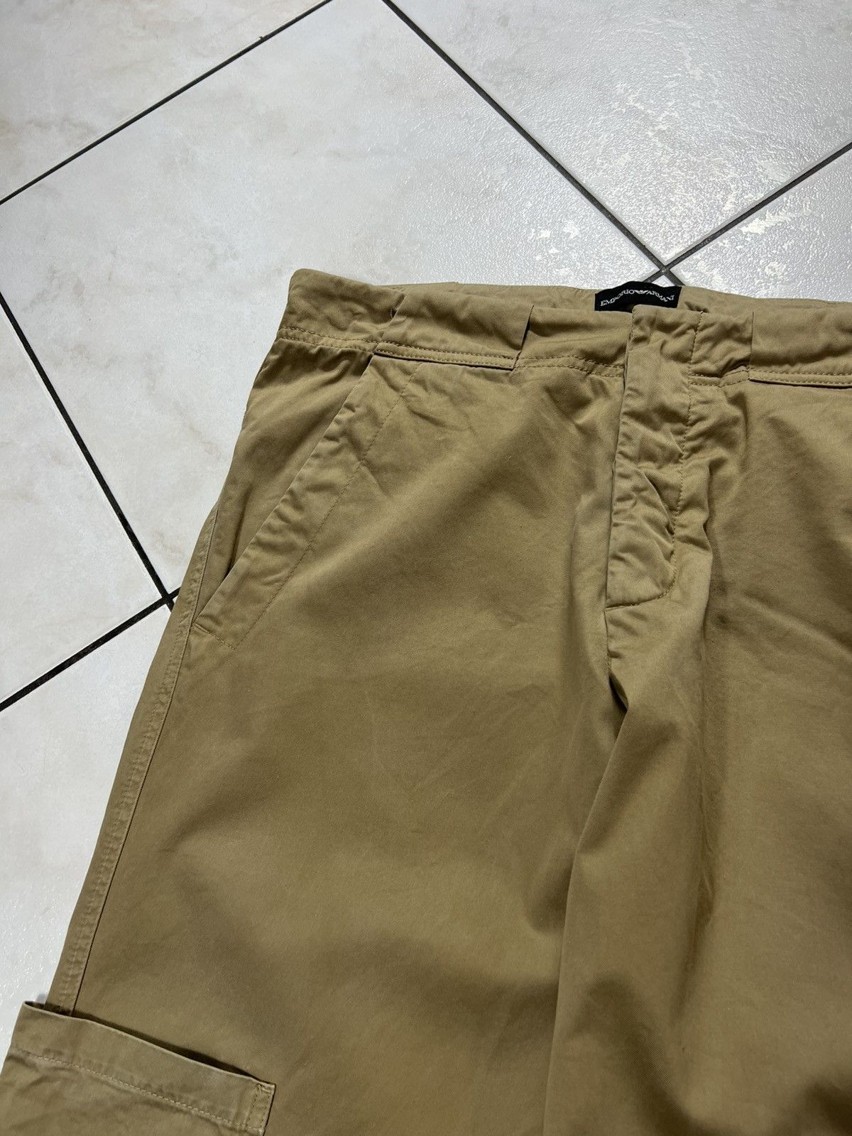 Emporio Armani Emporio armani big pockets cargo pants buckle back archive Size US 32 / EU 48 - 7 Thumbnail