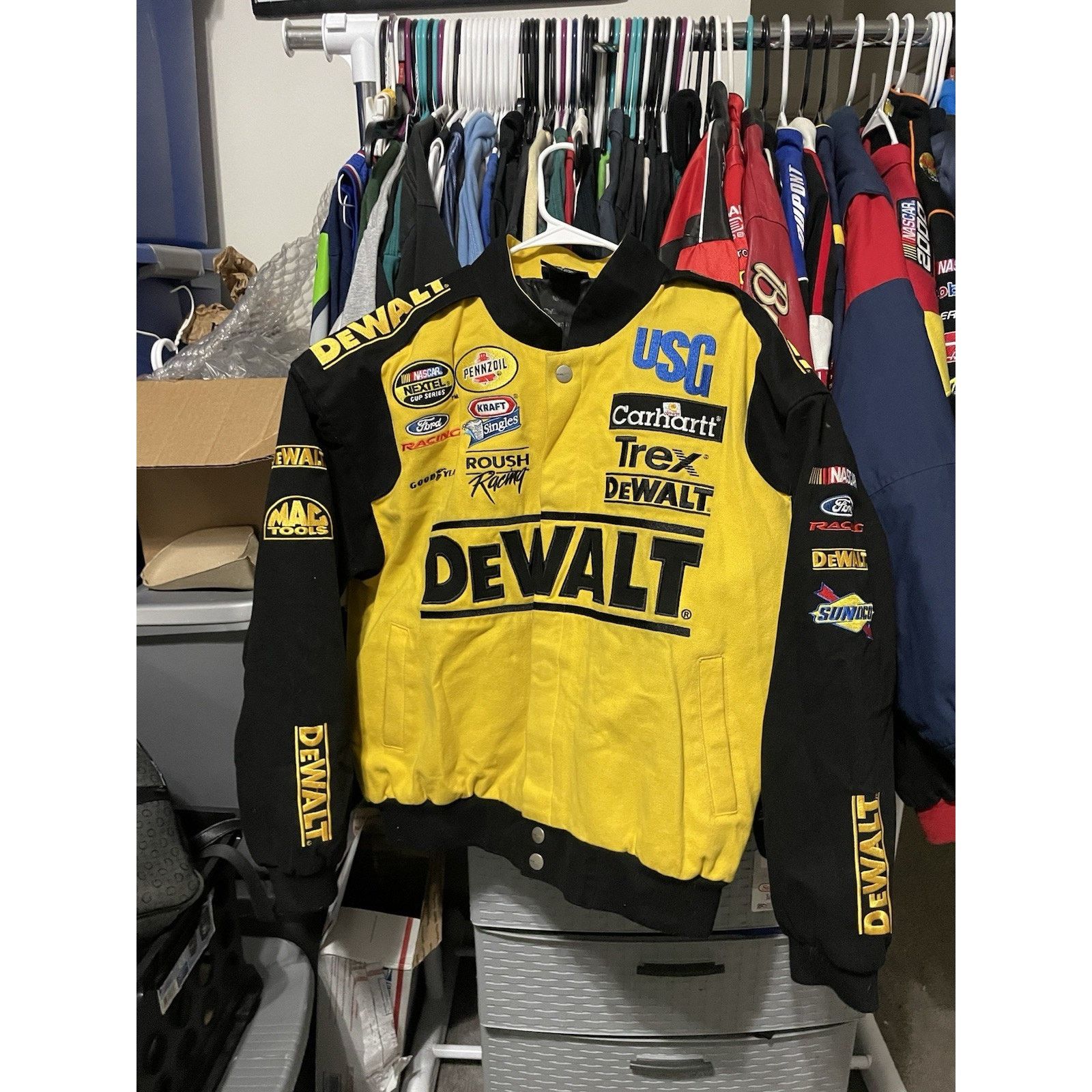 Chase Authentics Size S-VTG DeWalt Matt Kenseth #17NASCAR Roush Racing Jacket Size US S / EU 44-46 / 1 - 1 Thumbnail