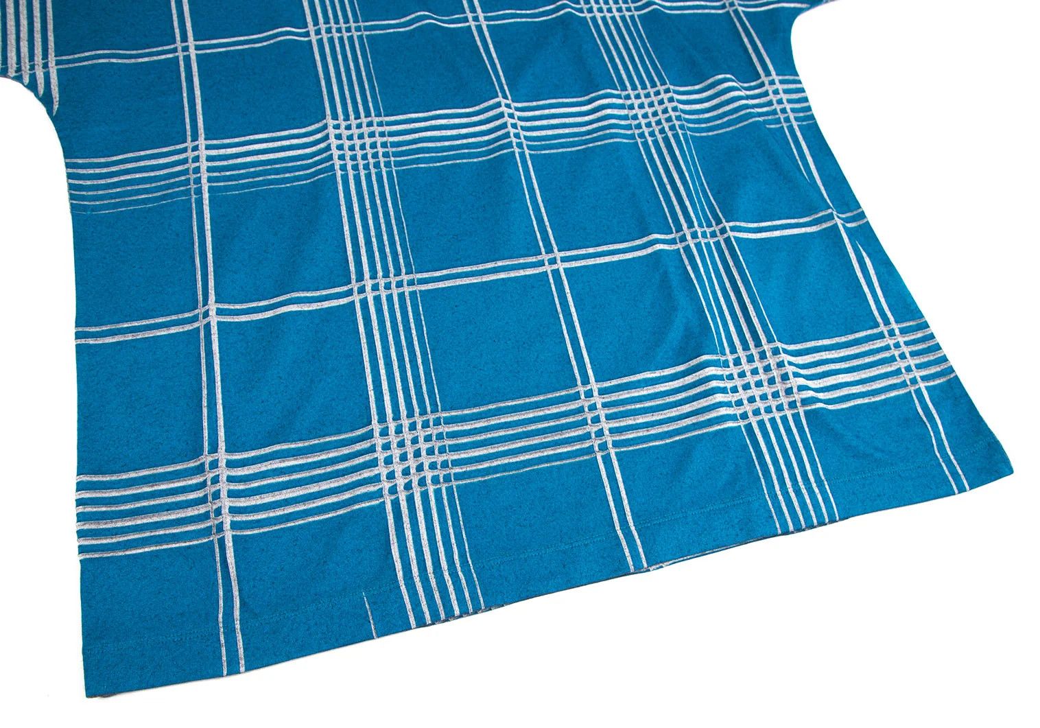 Issey Miyake Check Pleats T-Shirt in Blue Size 4 Size US XL / EU 56 / 4 - 5 Thumbnail