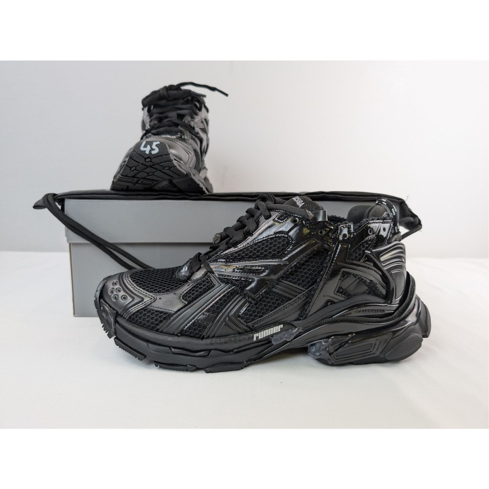 Balenciaga o1rshd1 Monocolor Mesh Rubber Runner Sneakers in Black Size US 12 / EU 45 - 20 Thumbnail