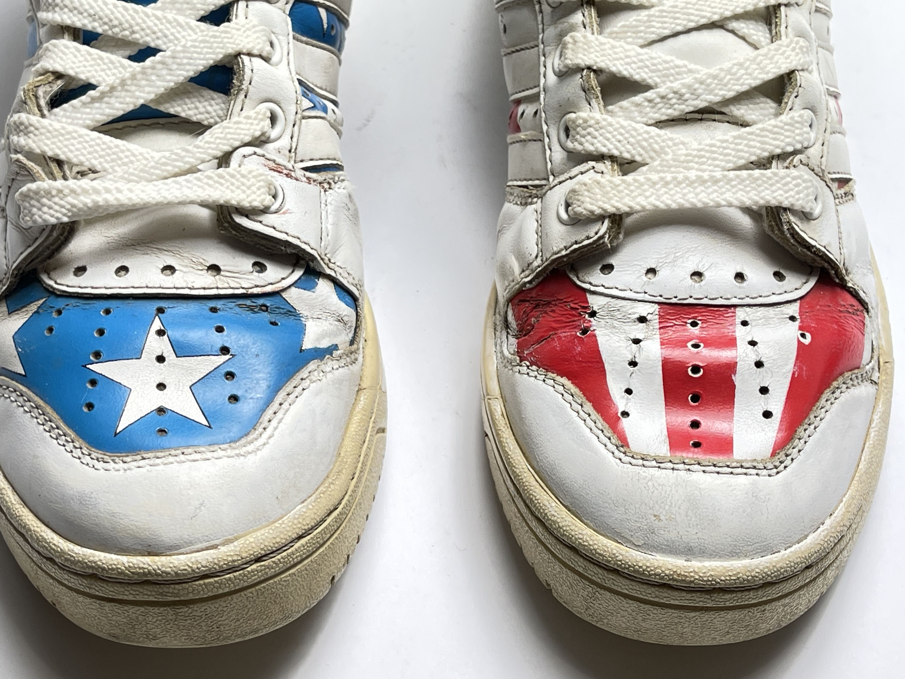 Adidas × Jeremy Scott Adidas Jeremy Scott Wings 2.0 FLAG Stars and Stripes V24619 Size US 7.5 / EU 40-41 - 9 Thumbnail