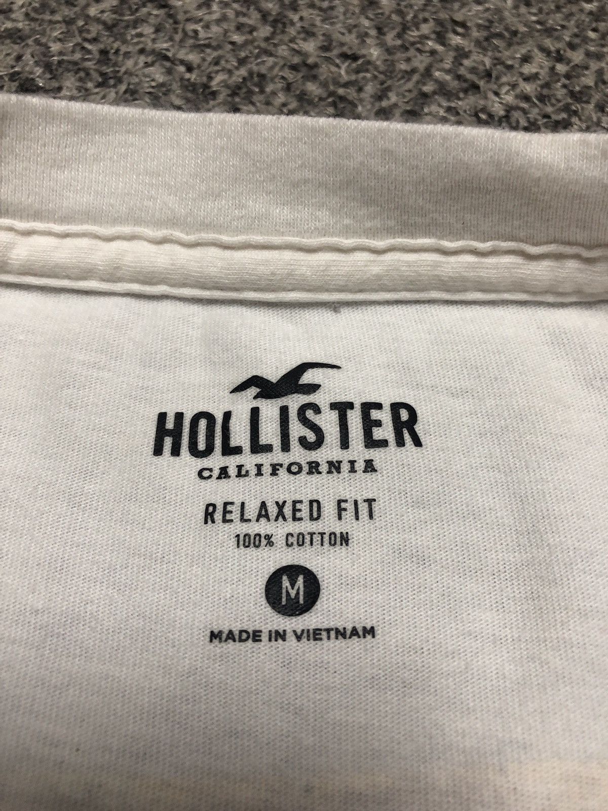 Japanese Brand Hollister X The Scream Painting by Edvard Munch Tee Size US L / EU 52-54 / 3 - 14 Thumbnail