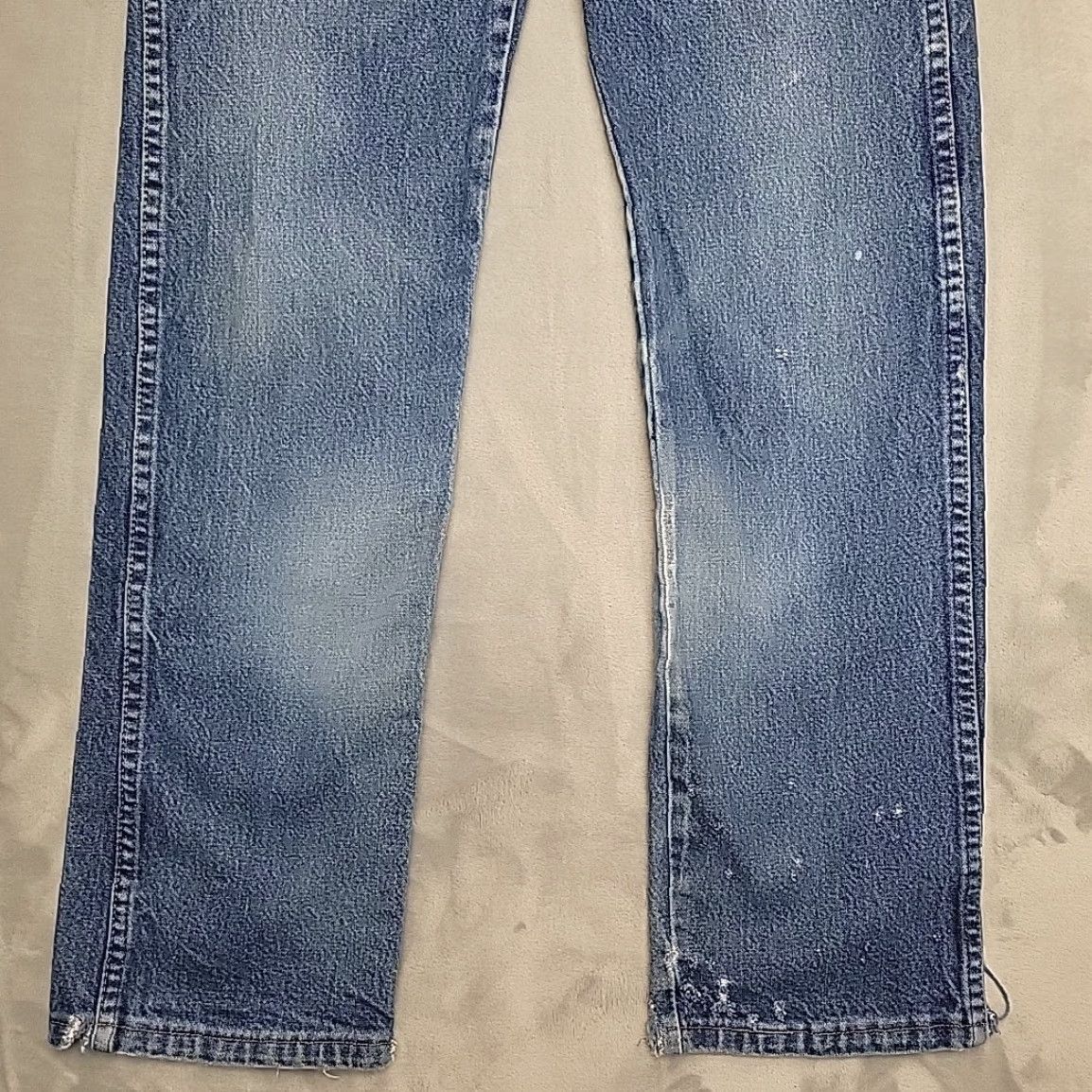 Wrangler Wrangler Jeans Men 29x34 Faded Whiskered Blue Denim 13MWZ Cotton Western Cowboy Size US 29 - 2 Thumbnail