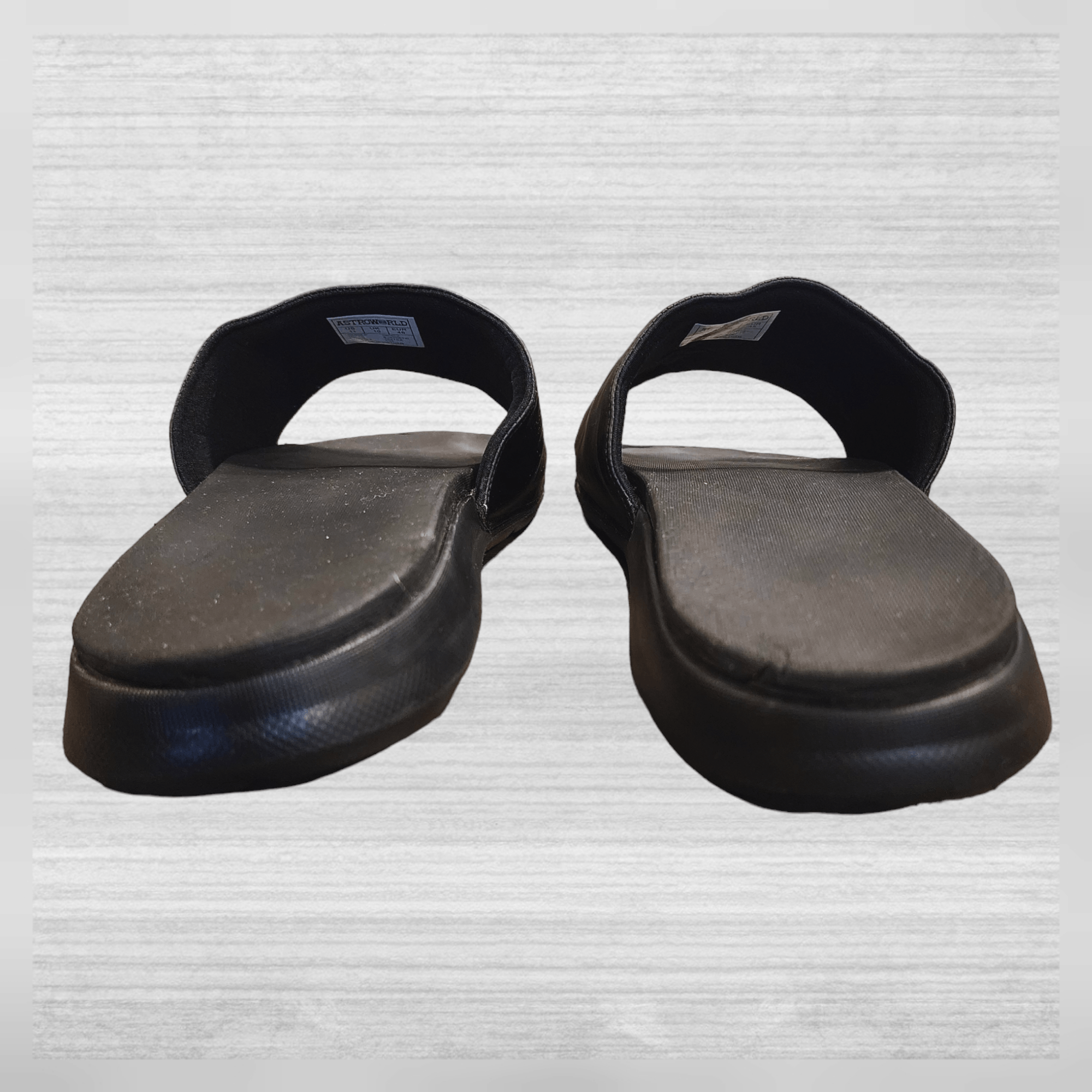 Travis Scott LIMITED EDITION ASTROWORLD SLIP ONS - FASHIONELLA Size US 11 / EU 44 - 8 Thumbnail