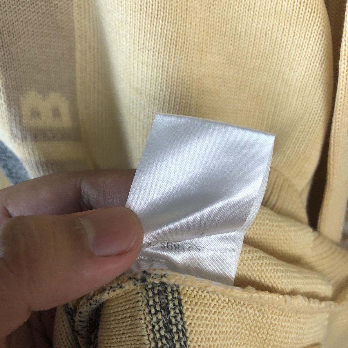 Homespun Knitwear DL Black White sportwear vintage japan Beige Knitwear #C686 Size US M / EU 48-50 / 2 - 11 Thumbnail