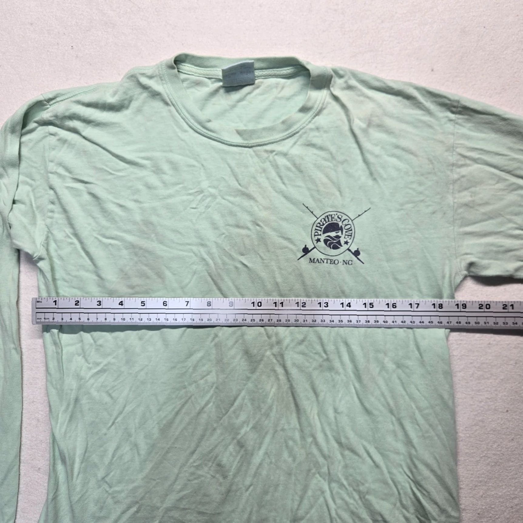 Vintage VINTAGE Pirate Cove Mantic North Carolina T-Shirt Fishing Adult Medium Green Graphic Tee 90s Mens Size US M / EU 48-50 / 2 - 4 Thumbnail