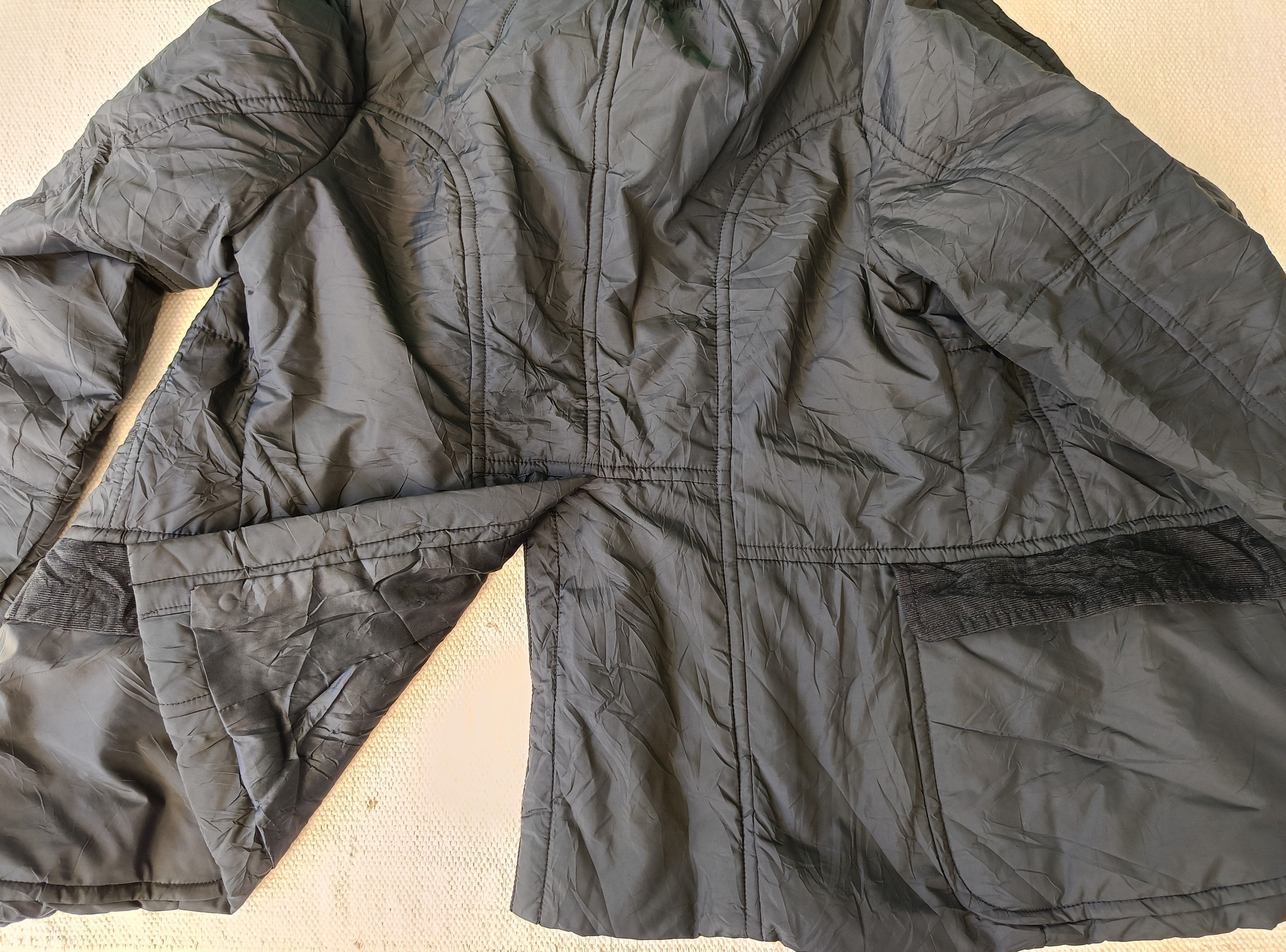 Jun Takahashi × Undercover × Uniqlo Jun Takahashi Uniqlo Undercover UU black quilted jacket Size S / US 4 / IT 40 - 14 Thumbnail