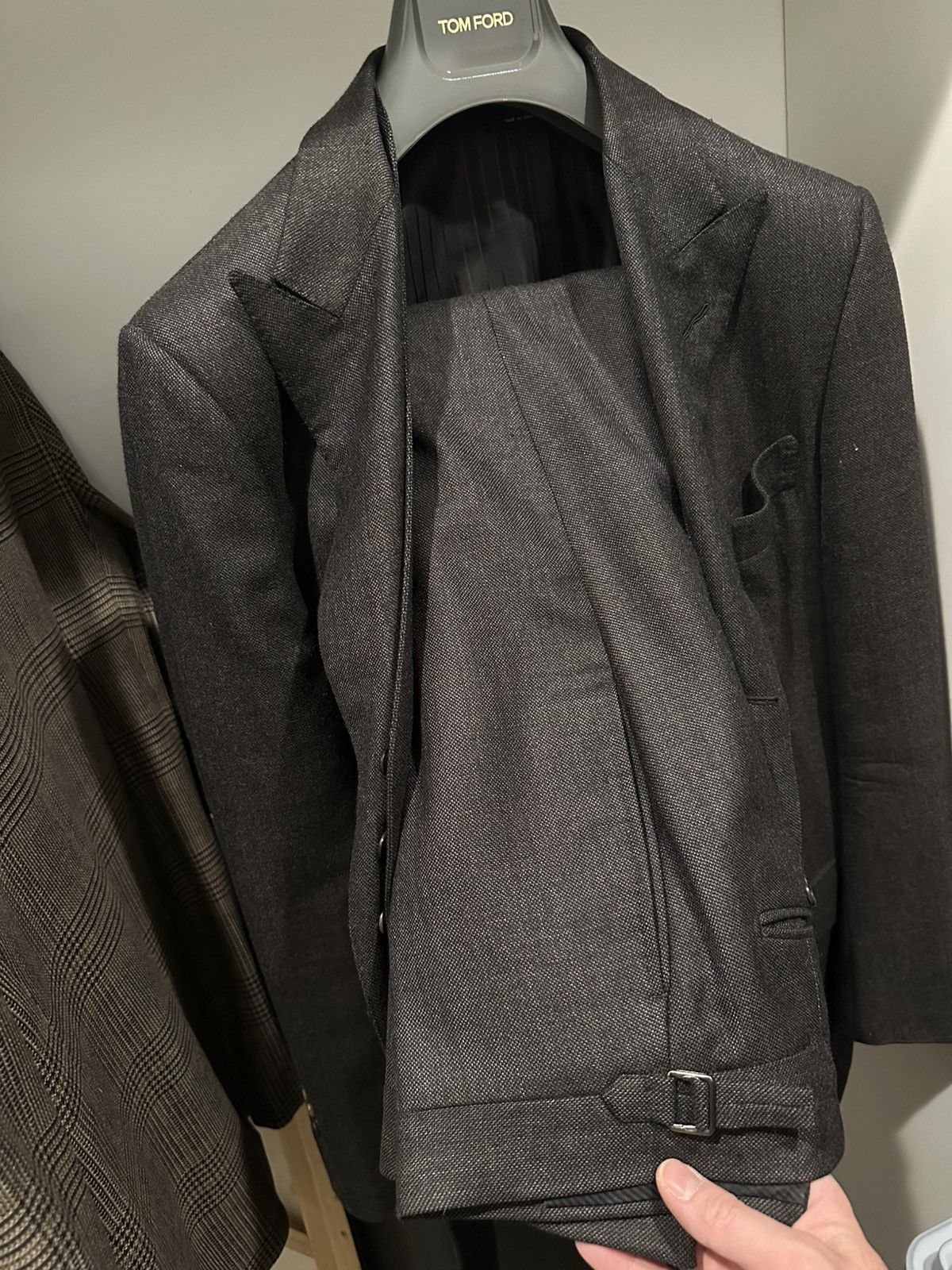 Tom Ford Tom Ford Regency 3pc Suit Size 52L/41L Size 52L - 4 Thumbnail