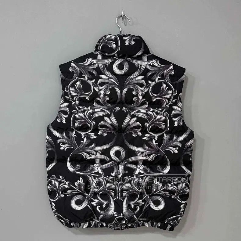 Versace Versace Baroque vest jacket Size US M / EU 48-50 / 2 - 3 Thumbnail