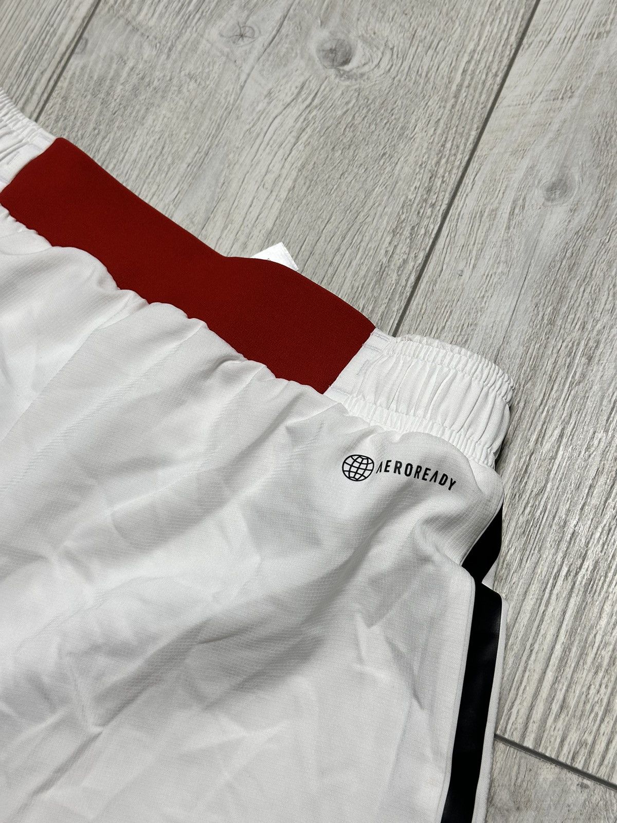 Adidas Manchester United Away Adidas Soccer Shorts Football Size US 30 / EU 46 - 7 Thumbnail
