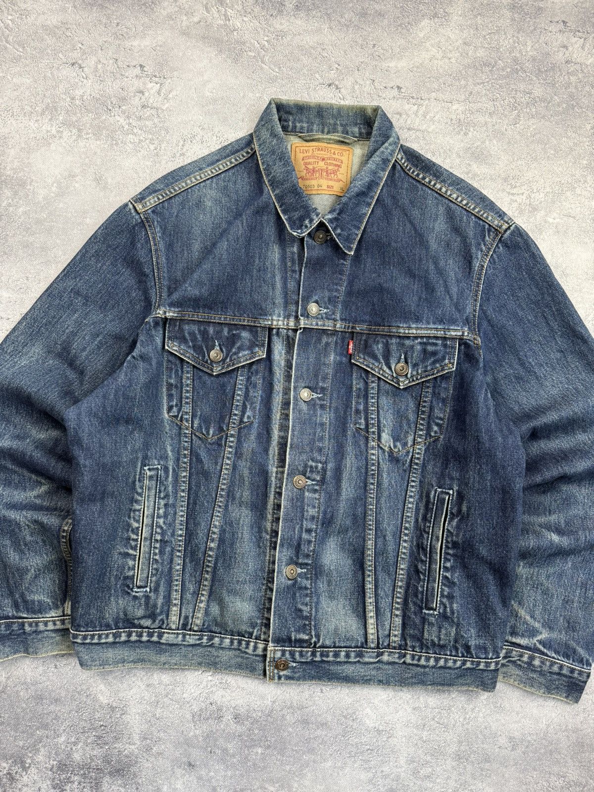 Levi's Vintage 90’s Levi’s Denim Trucker Jacket 70503 04 Size US XL / EU 56 / 4 - 7 Thumbnail