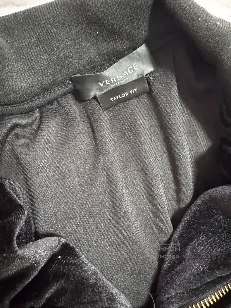 Versace Versace Velvet jacket Size US S / EU 44-46 / 1 - 2 Thumbnail