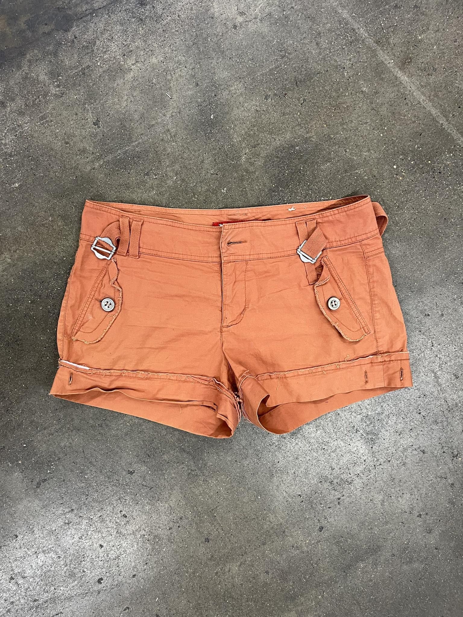 Other Y2K Girl Mudd Jeans Cargo Short Shorts (Missing Button) Size US 31 - 1 Thumbnail