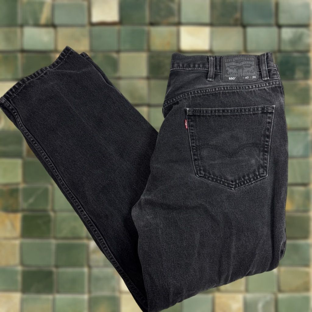 Levi's Levi's 550 Jeans Adult 40x34 Black Denim Relaxed Fit Red Tab Straight Leg Size US 40 / EU 56 - 1 Thumbnail