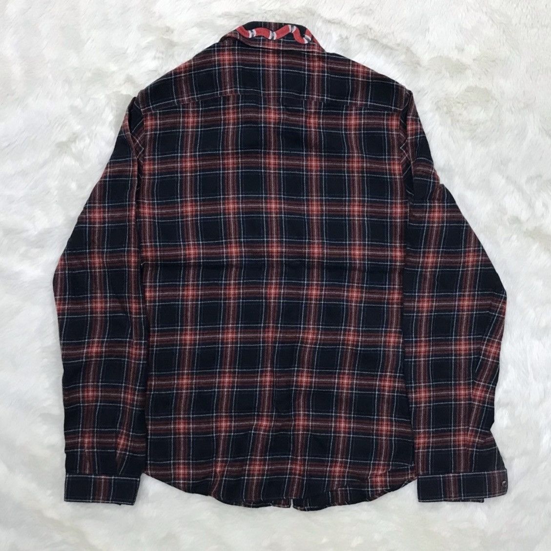 Gucci GUCCI Button Up Flannel Shirt - Embroidered Snake Pattern Size US S / EU 44-46 / 1 - 5 Thumbnail