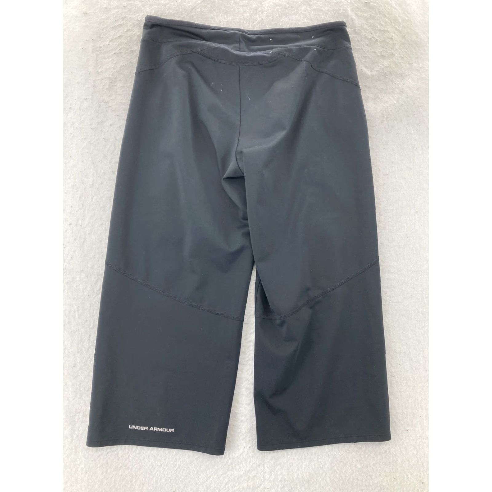 Under Armour Under Armour Pants Women’s Medium Black Wide-Leg Cropped Capri - Activewear, 29in Inseam, Breathable Comfort, Regular Fit Size 32" / US 10 / IT 46 - 2 Thumbnail