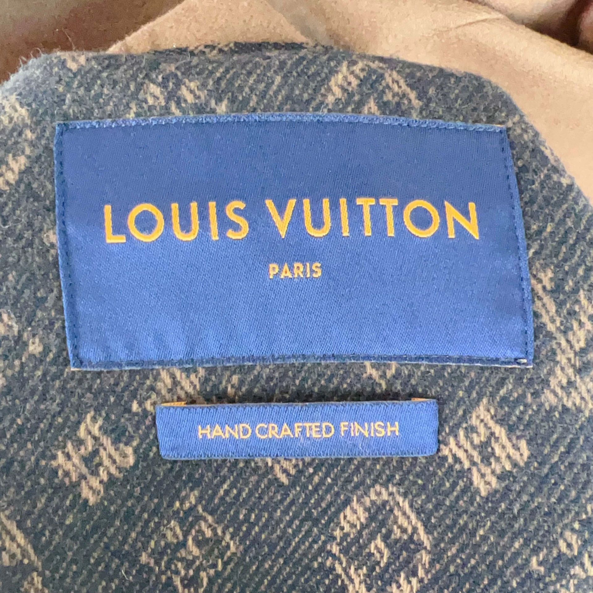 Louis Vuitton luxurious brown long coat from louis vuitton Size US L / EU 52-54 / 3 - 3 Thumbnail