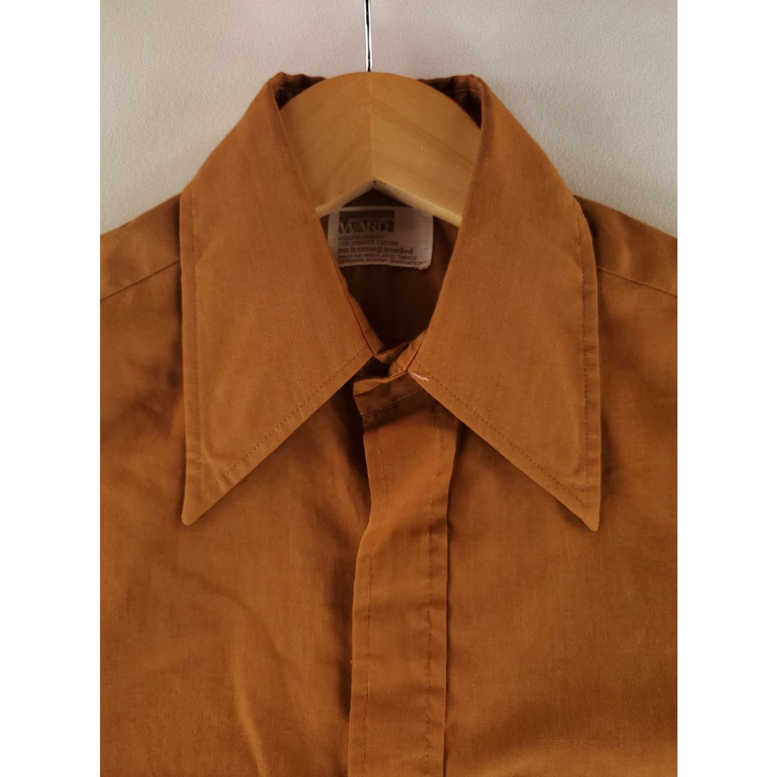Vintage VINTAGE Montgomery Ward Shirt Mens L Brown 70s Casual Button Up Disco Collar Short Sleeve Button Up Shirt Size US L / EU 52-54 / 3 - 2 Thumbnail
