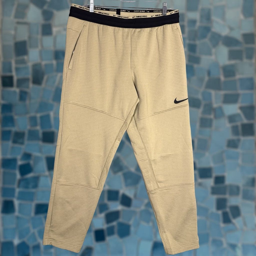 Nike Nike Pro Dri-Fit Fleece Fitness Pants Mens L Ribbed Sweatpants DV9910-247 Size US 33 - 1 Thumbnail