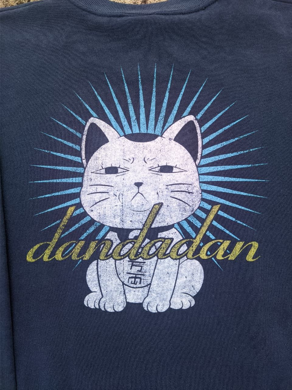 Vintage Dandadan Anime Momo Ayase Limited Sweatshirt Size US L / EU 52-54 / 3 - 5 Thumbnail