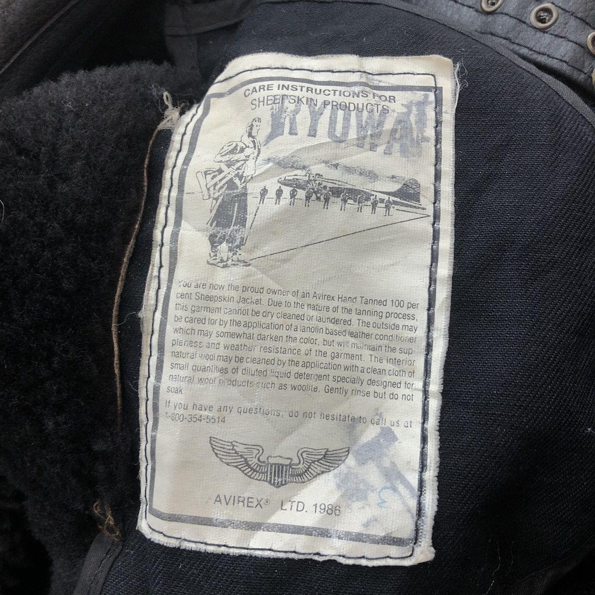 Avirex Vintage Avirex B-3 Shearling Bomber Jacket 1986 Size 32 Size US S / EU 44-46 / 1 - 7 Thumbnail