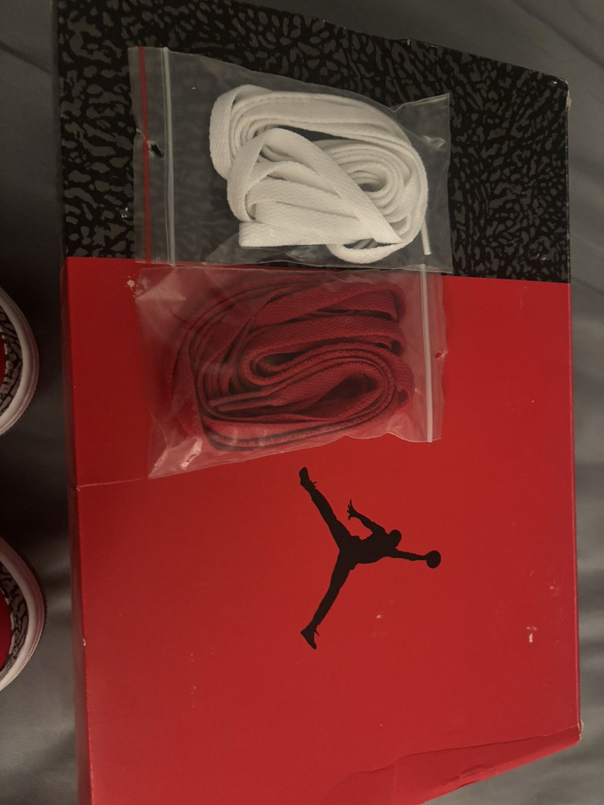Jordan Brand Jordan 3 Retro SE “Unite” Size US 9.5 / EU 42-43 - 8 Thumbnail