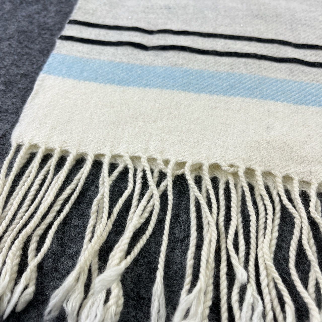 Lanvin Lanvin Scarf / Muffler / Neckwear T498 Size ONE SIZE - 6 Thumbnail