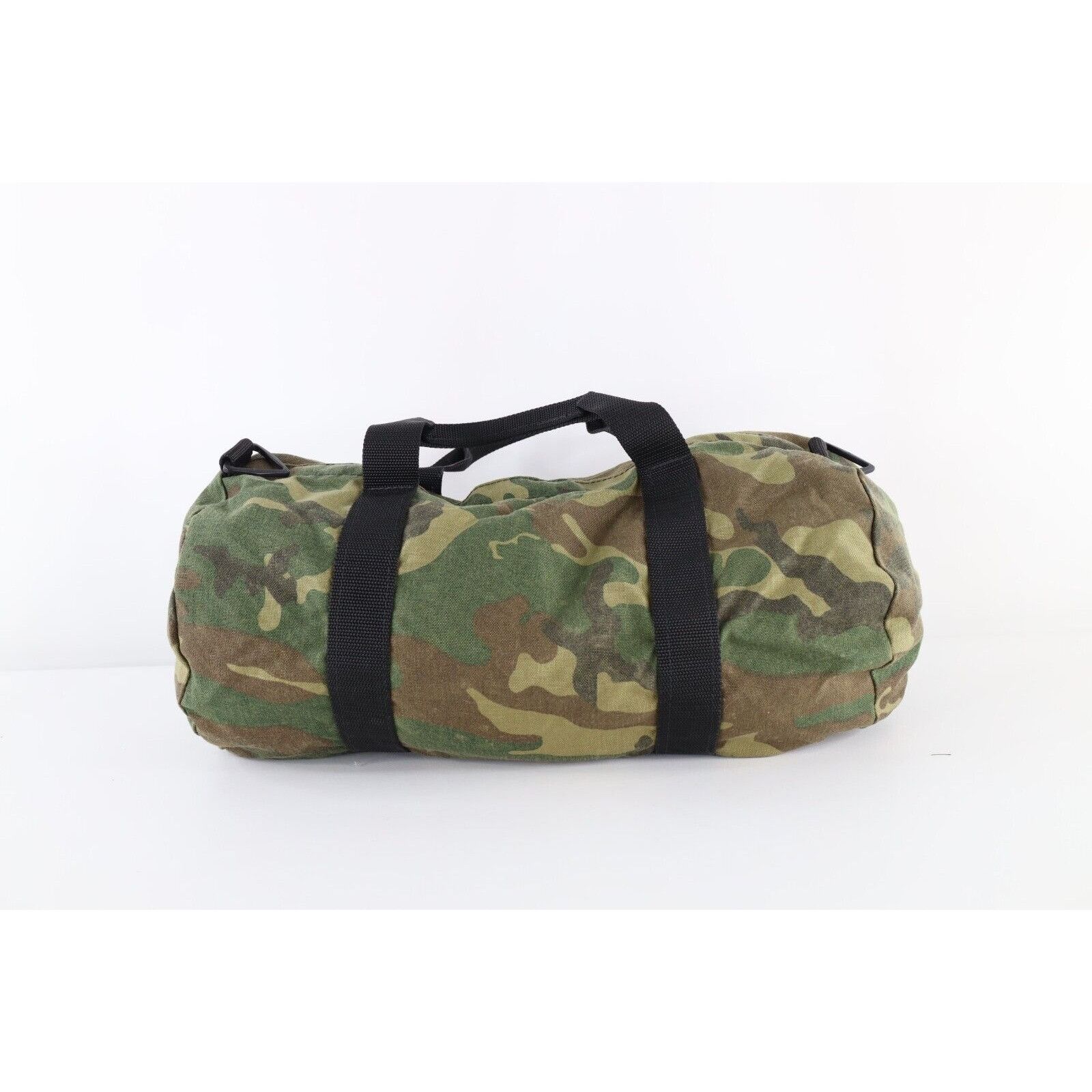 Vintage Vintage 90s Streetwear Faded Camouflage Handled Duffel Bag Size ONE SIZE - 8 Thumbnail