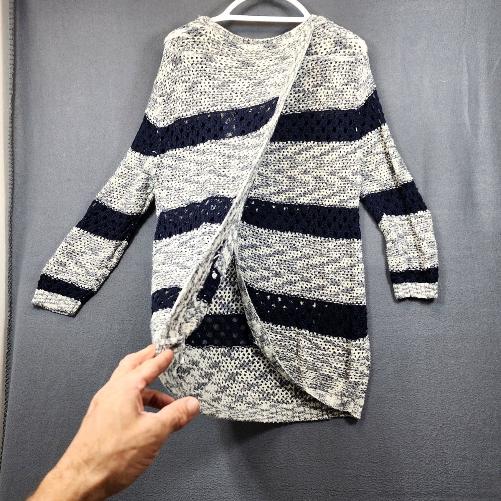 Vintage VINTAGE New York & Co Womens Sweater XL Navy Blue Open Knit Cover Up Striped Lagenlook Size XL / US 12-14 / IT 48-50 - 3 Thumbnail