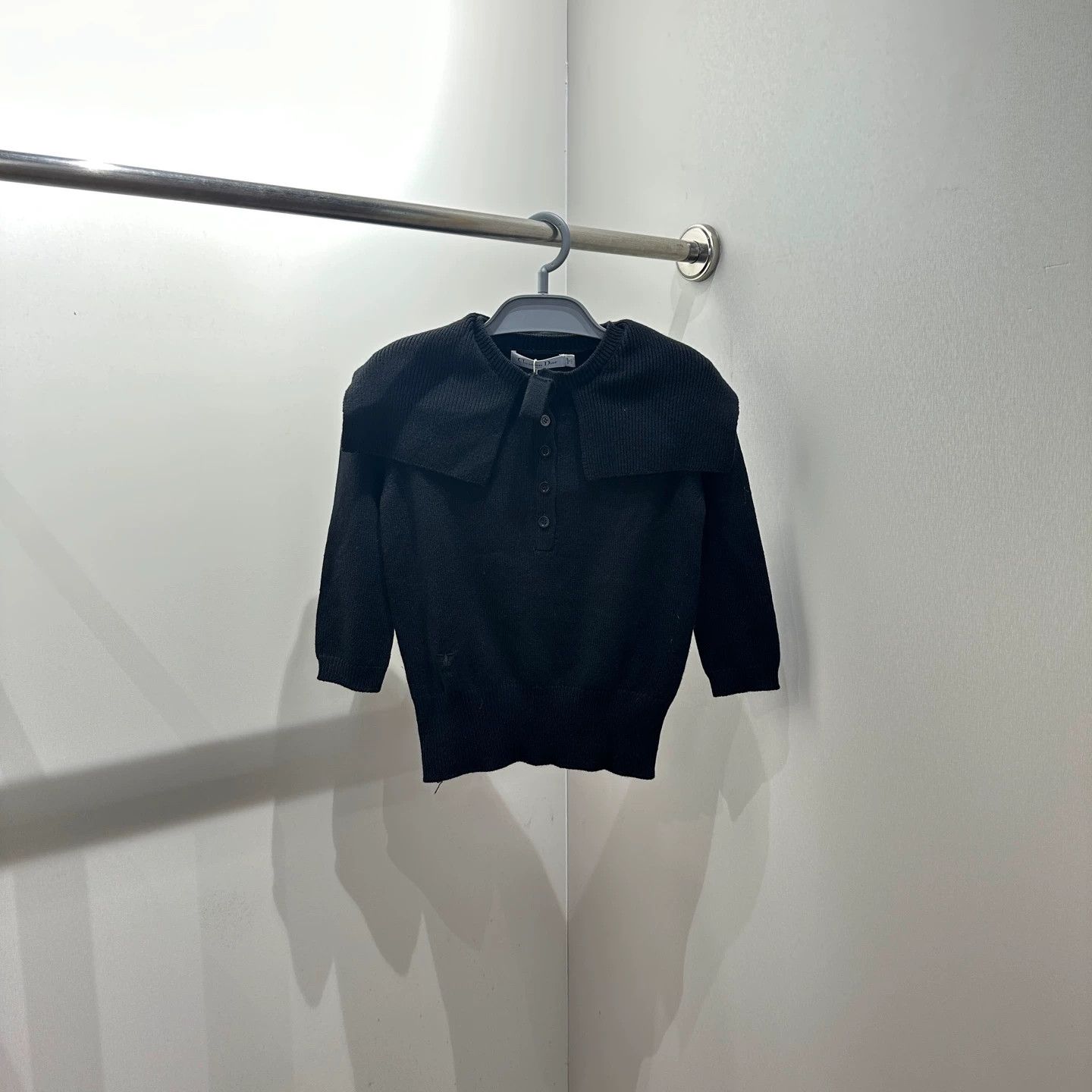 Christian Dior Monsieur Christian Dior Cashmere Bow Bee Knit Top 34 Size XS / US 0-2 / IT 36-38 - 1 Thumbnail