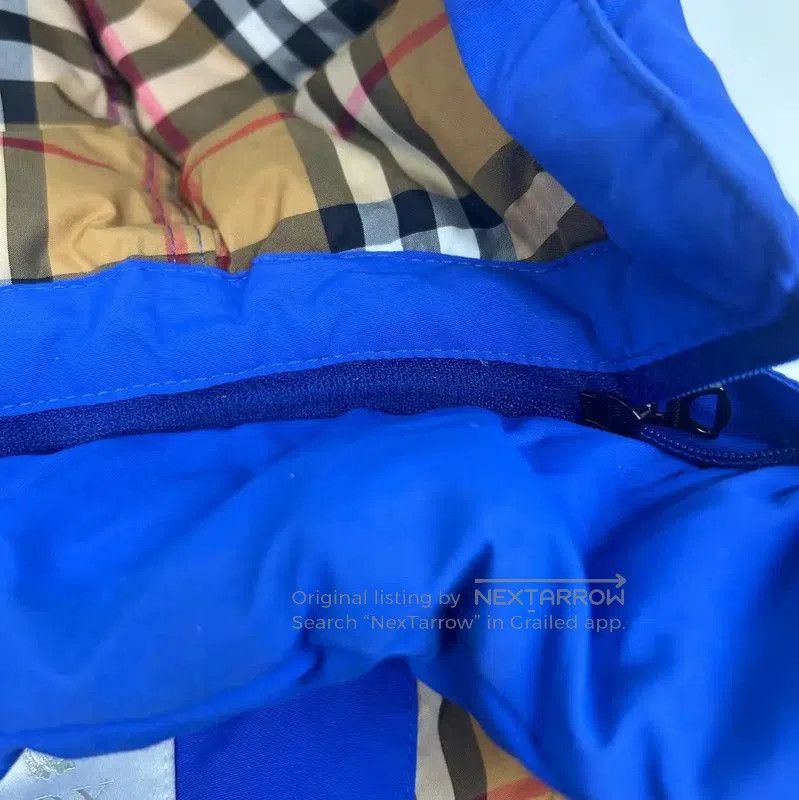 Burberry Burberry Blue Women's Winter Puffer Jacket. Size S / US 4 / IT 40 - 5 Thumbnail