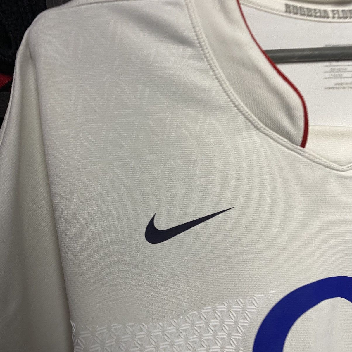 Nike Vintage Nike Englang Rugby o2 home 2000’s jersey size L Size US L / EU 52-54 / 3 - 3 Thumbnail